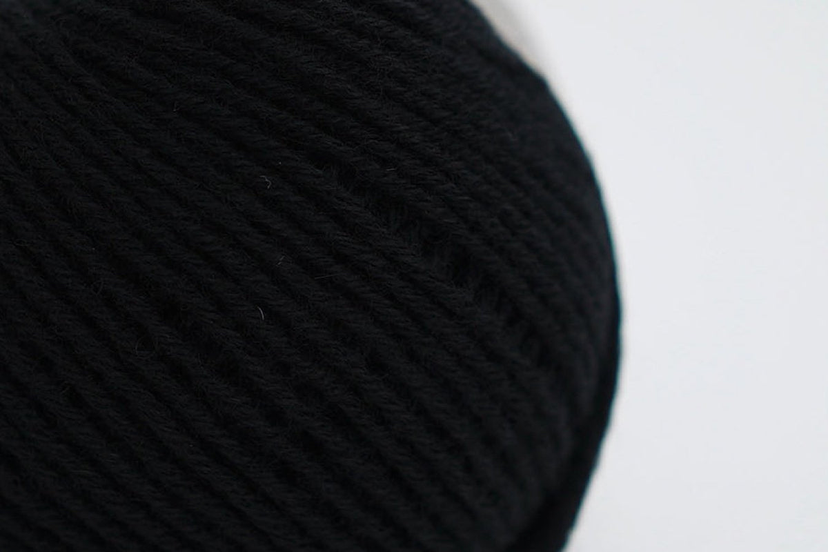 #9 Black