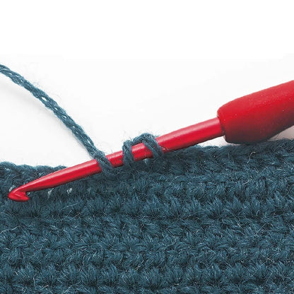 ETIMO Red Crochet Hook with Cushion Grip Set