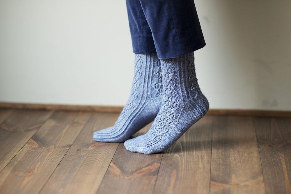 Socks: Knitting with Popular Ravelry Patterns (Japanese)