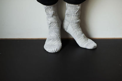 Socks: Knitting with Popular Ravelry Patterns (Japanese)